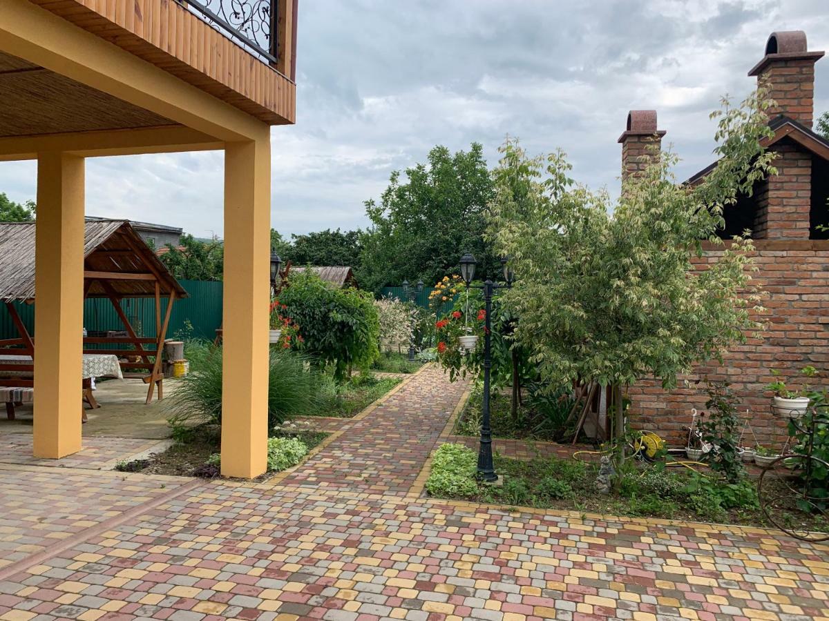 Міні Готель Вілла Вікторія Berehowe Exterior foto